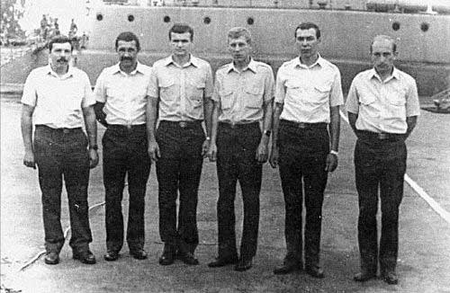 Советские специалисты по противодиверсионной обороне кораблей в Анголе