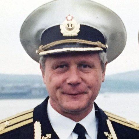 Николаев Олег Васильевич