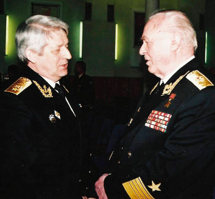 Герой Советского Союза адмирал флота Чернавин В.Н.
