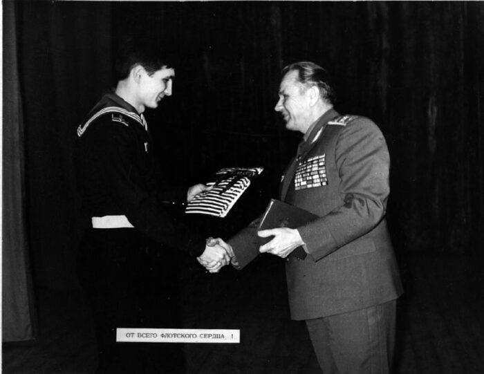 НАЧАЛЬНИК ГЛАВПУРА СА И ВМФ ГЕНЕРАЛ АРМИИ А.Д.ЛИЗИЧЕВ